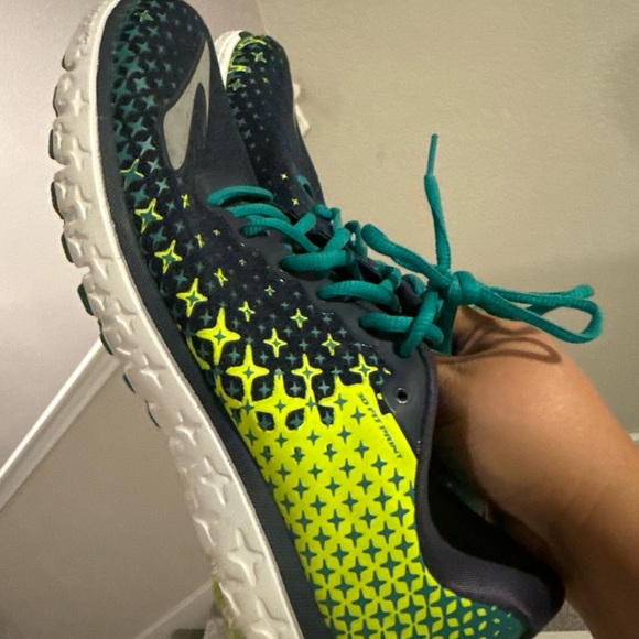 BROOKS WOMEN'S PURE FLOW 5 BLUE NEON GEEEN RUNNING SHOES SIZE 10 - Picture 4 of 12